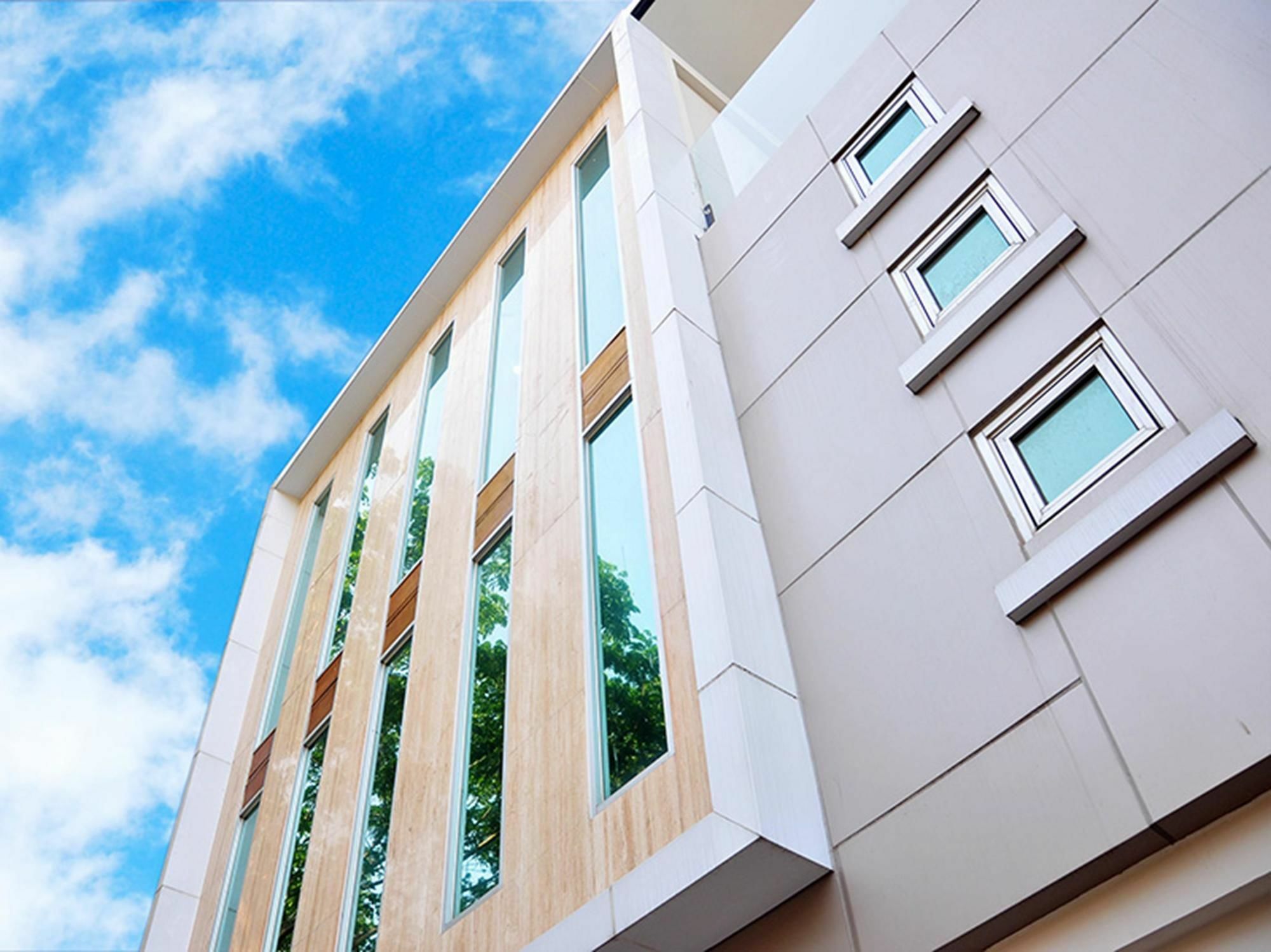 Legreen Suite Kuningan Jakarta Exterior foto